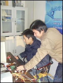 武漢數(shù)據(jù)恢復(fù)：領(lǐng)跑武漢數(shù)據(jù)恢復(fù)市場 