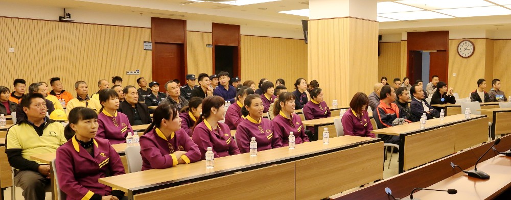 外包公司進(jìn)入公司沒進(jìn)項(xiàng)目_pc外包公司_外包簡(jiǎn)歷寫公司寫外包還是客戶方