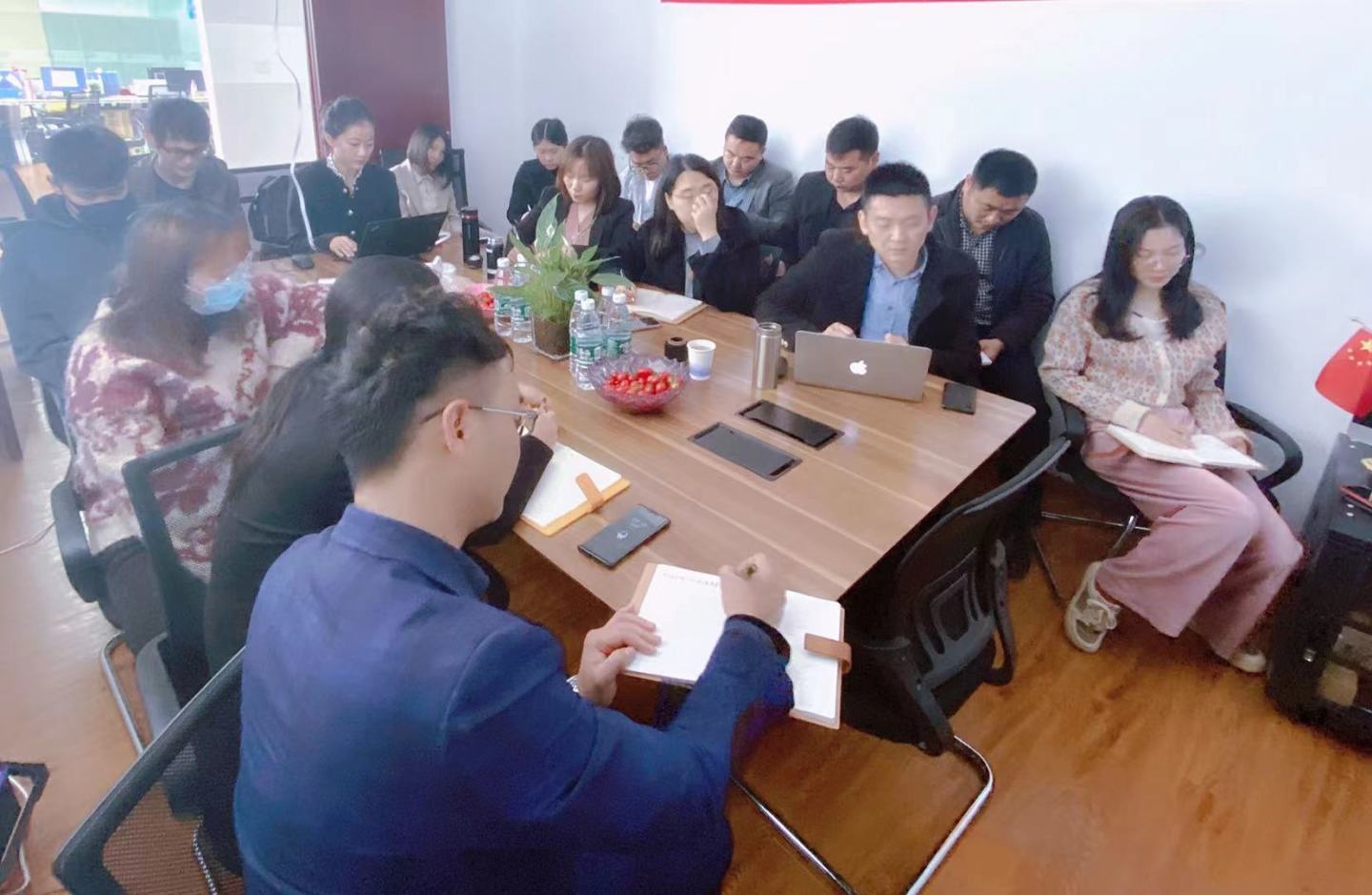 外包公司進(jìn)入公司沒進(jìn)項(xiàng)目_外包簡(jiǎn)歷寫公司寫外包還是客戶方_pc外包公司