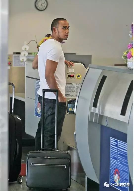 it項目技術方案_it技術團隊工作氛圍_it技術員