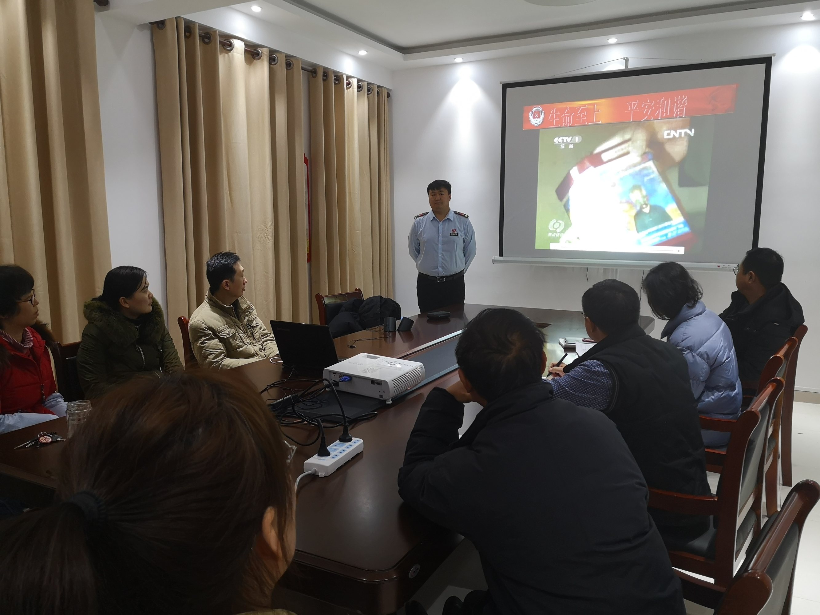 it人員簡歷_it技術(shù)人員_it人員是什么